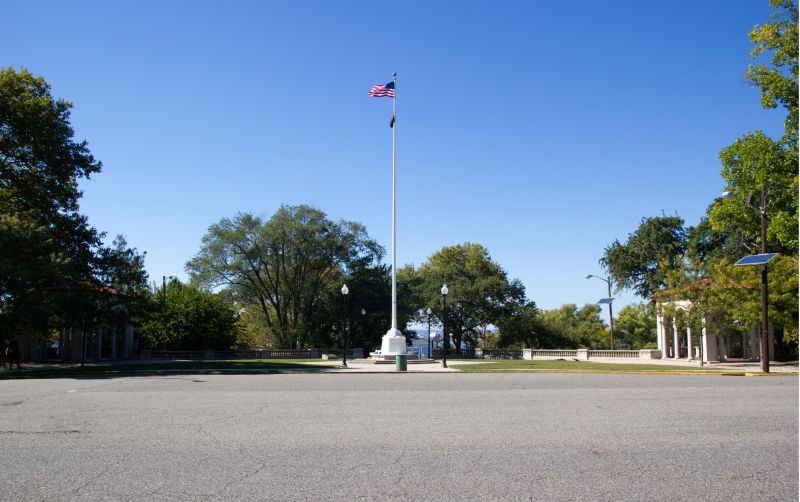 Flagpole Installation in Kansas City, KS